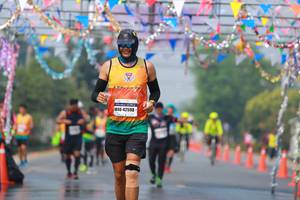 BIB: 42598
                            <button type="button" onclick="openModal(9895197)" class="btn btn-primary btn-sm float-right btn-popup" data-toggle="modal" data-target=".modal-high-quality">
                        <i class="fas fa-shopping-cart"></i> Add to Cart
                    </button>
                                            <button type="button" onclick="isThisMe(9895197, true)" class="btn btn-success btn-sm float-right btn-popup btn-isme hidden" data-toggle="tooltip" data-placement="bottom" title="นี่คือรูปของคุณใช่ไหม คลิกที่นี่เพื่อเอาเข้าอัลบั้ม">
                        <i class="fas fa-plus"></i> Add to album
                    </button>
                    <button type="button" onclick="isThisMe(9895197, false)" class="btn btn-warning btn-sm float-right btn-popup btn-isnotme hidden">
                        <i class="fas fa-ban"></i> Remove from album
                    </button>